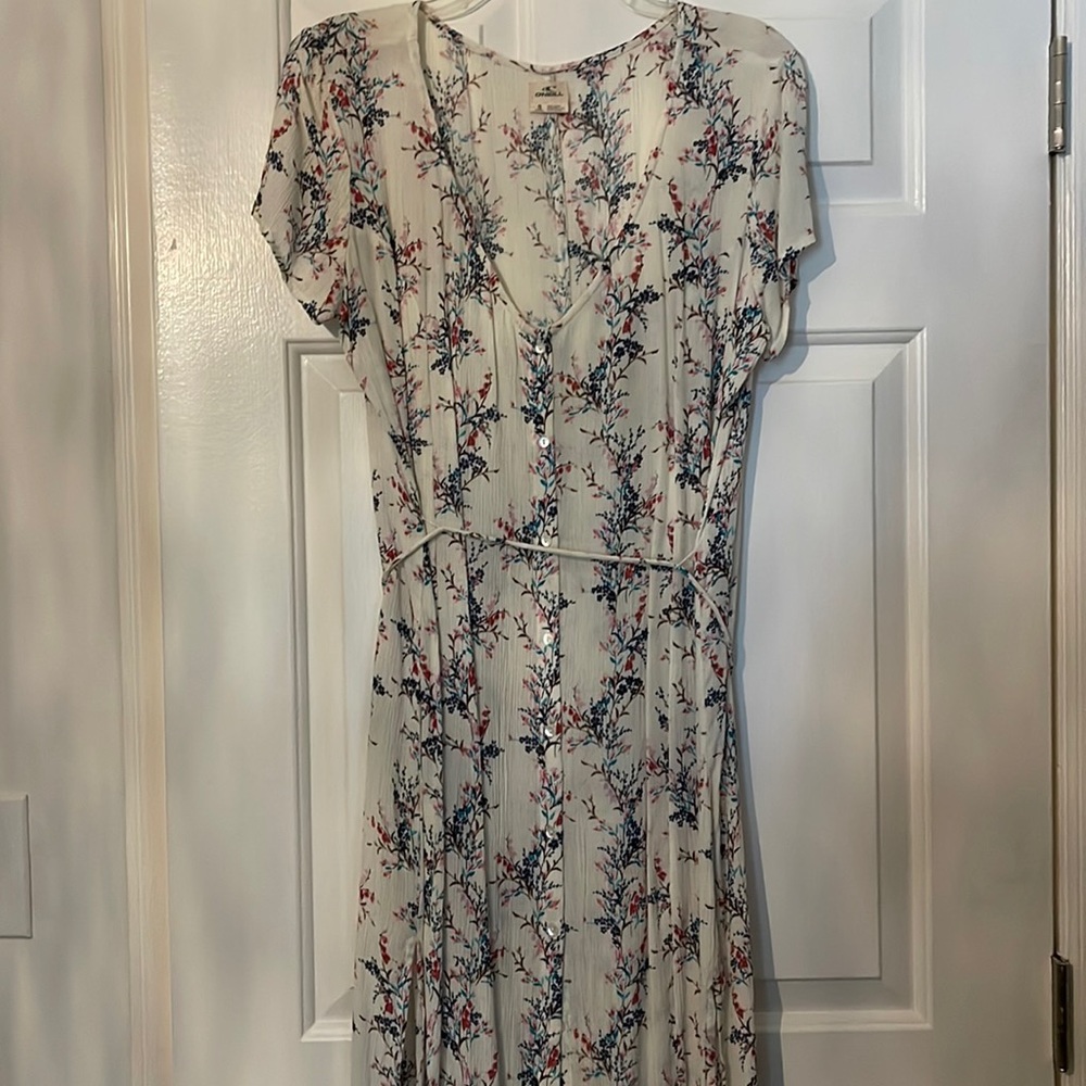 Button down front floral print maxi dress.
